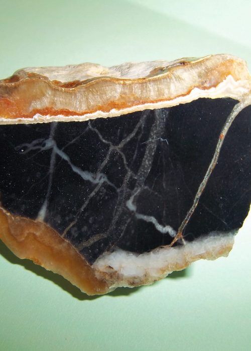 Healing Onyx Crystals And Stones Colors Benefits And Uses